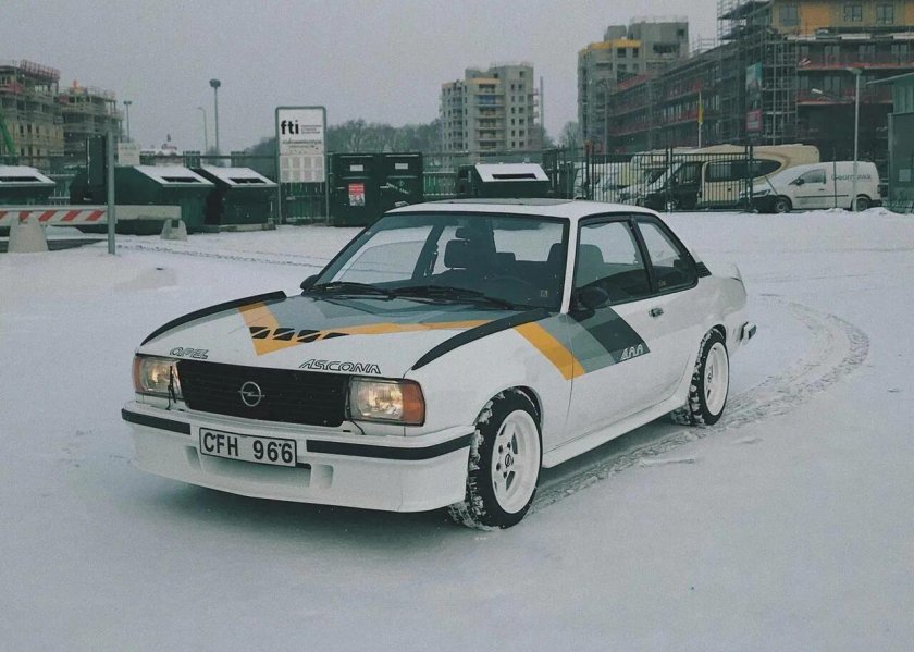 Opel ascona b 400