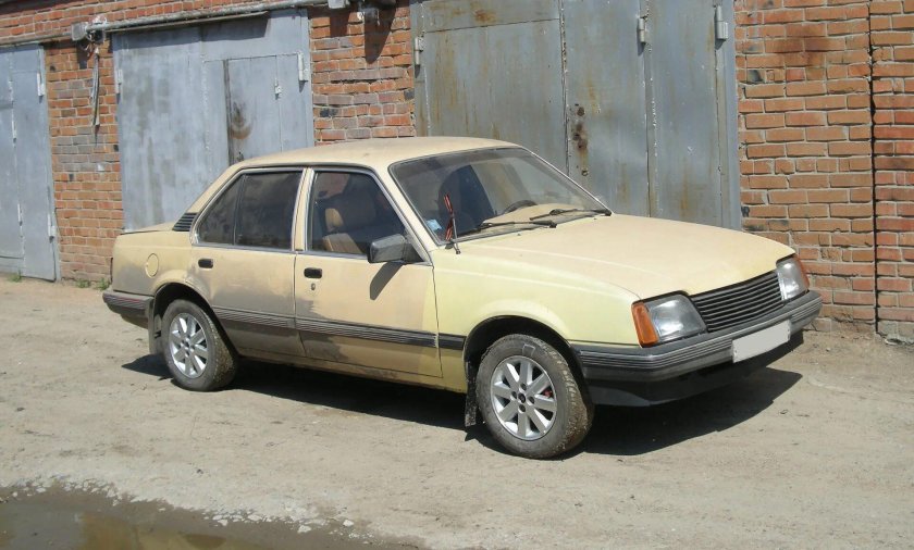 Опель Аскона 1983