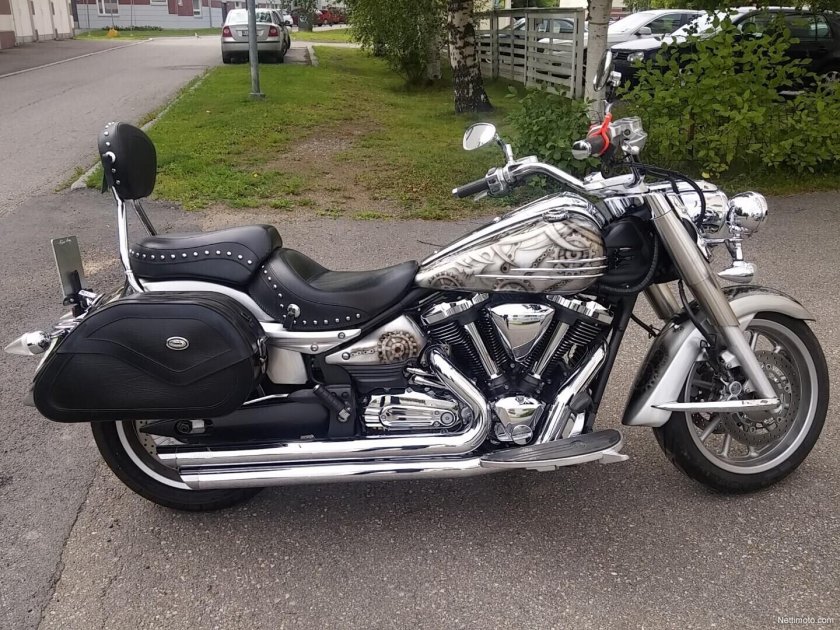 Yamaha Midnight Star 1900