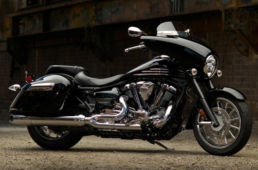 Yamaha Midnight Star 1900