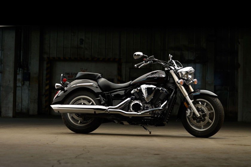 Ямаха v-Star 1300