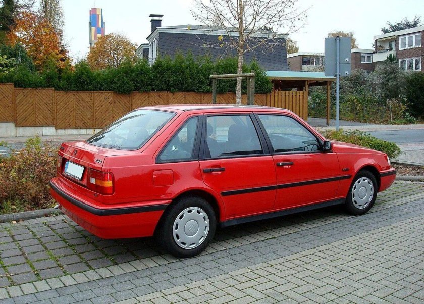 Volvo 440
