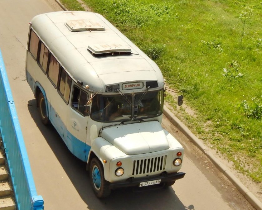 Автобус КАВЗ 3271