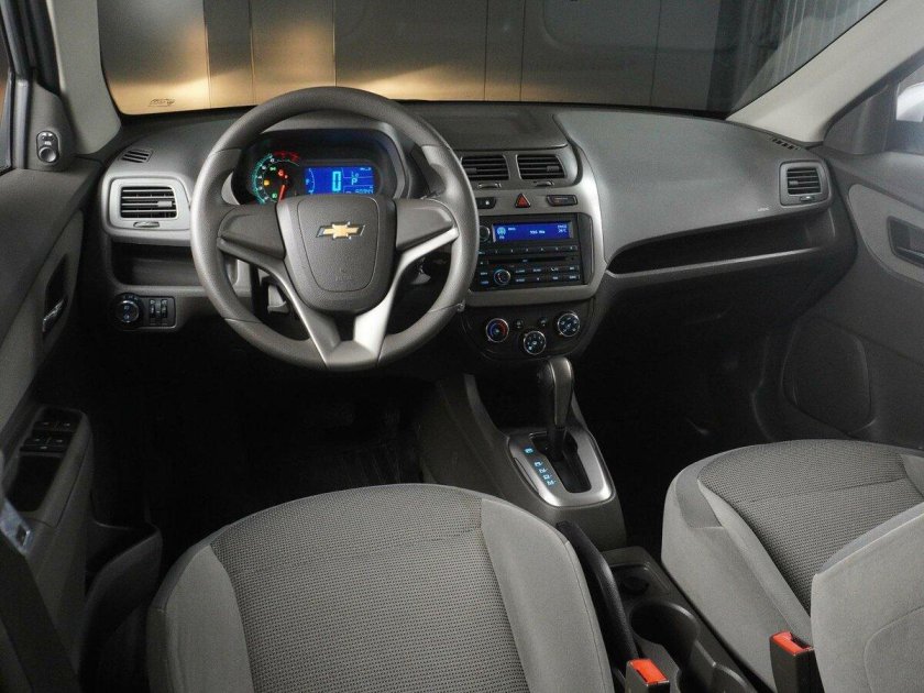 Шевроле кобальт 2013