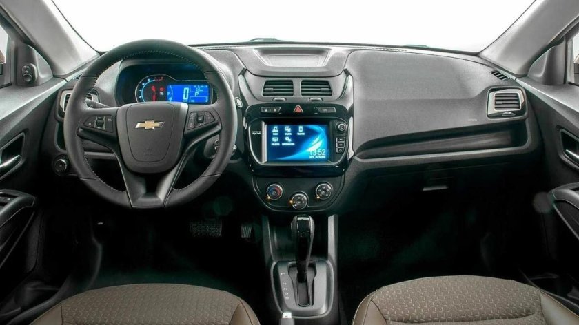 Chevrolet Cobalt 2020 салон