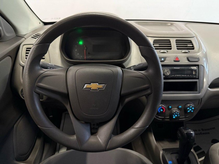 Chevrolet cobalt 2021