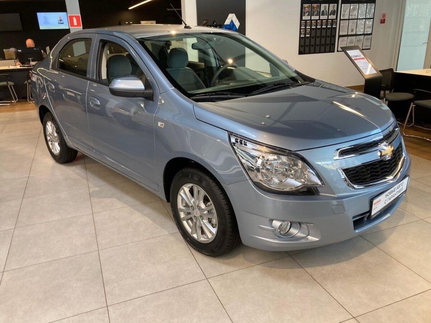 Шевроле кобальт 2022