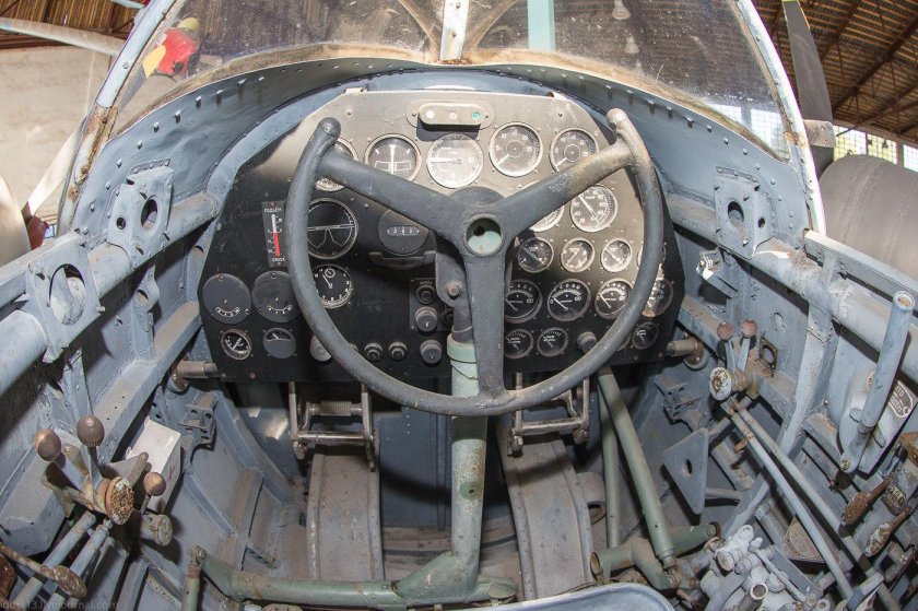 Ант 25 кабина