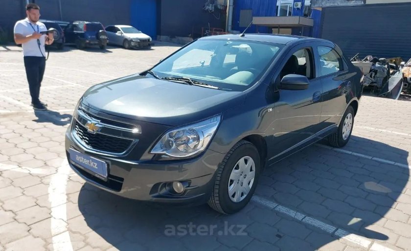 Chevrolet Cobalt Zeus