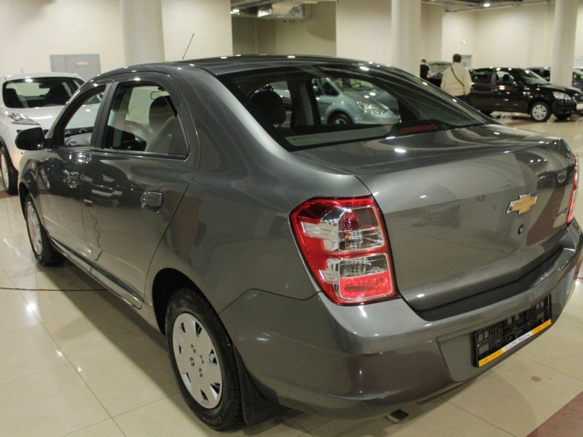 Chevrolet Cobalt II, 2013