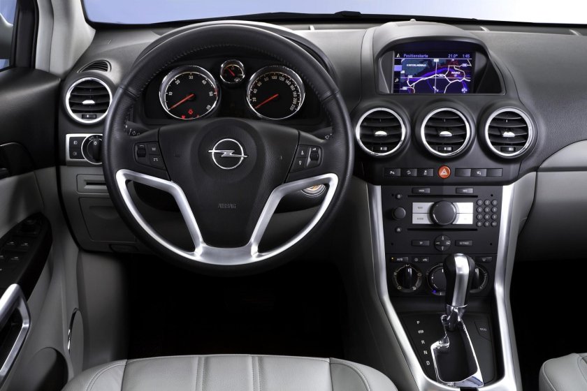 Опель Антара 2.2