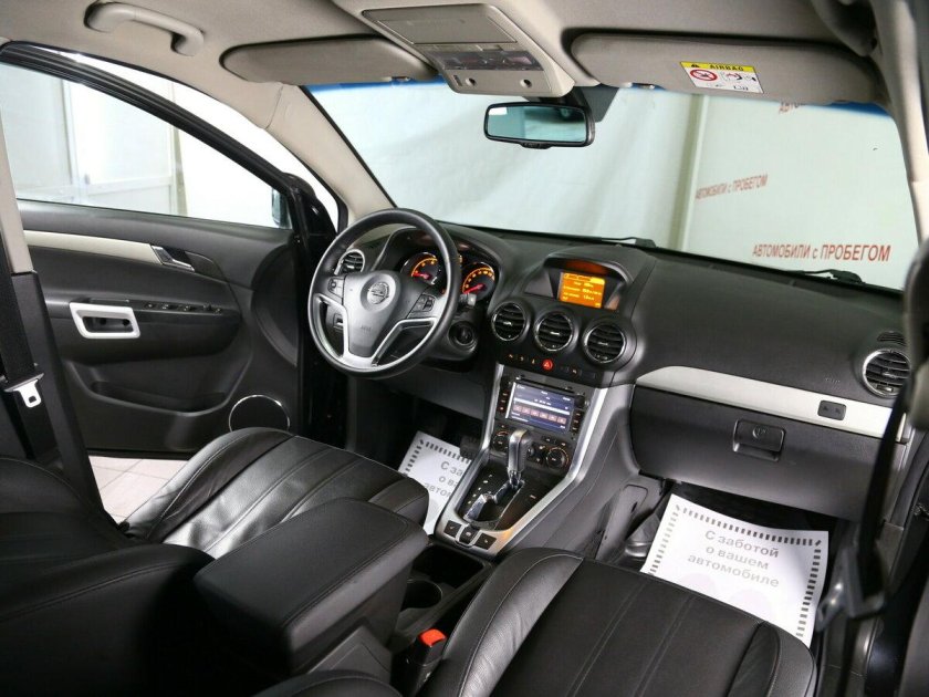 Opel Antara 2014 Interior