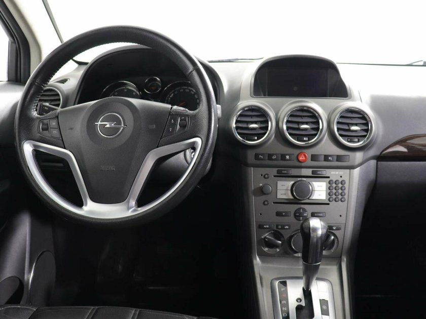 Opel Antara 2007 салон