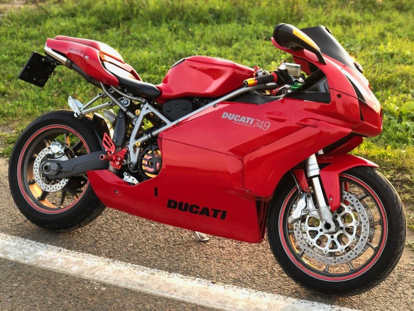 Ducati 749