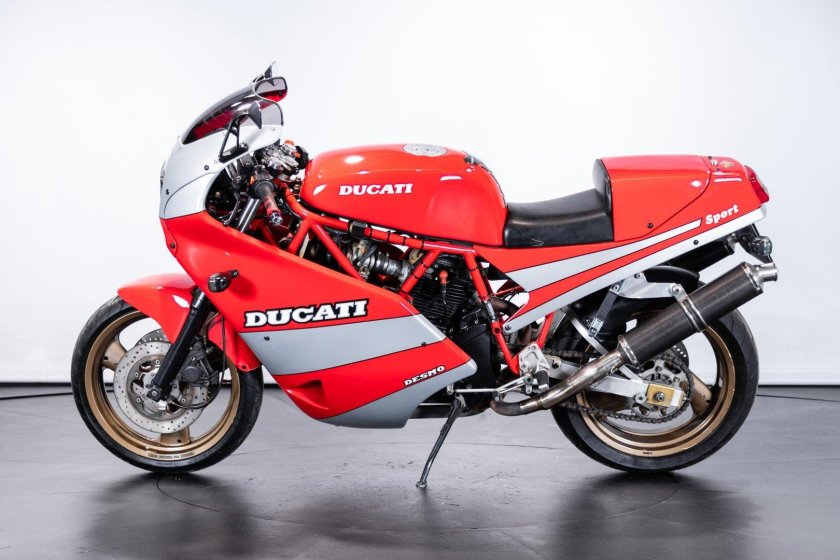 Ducati 750 sport
