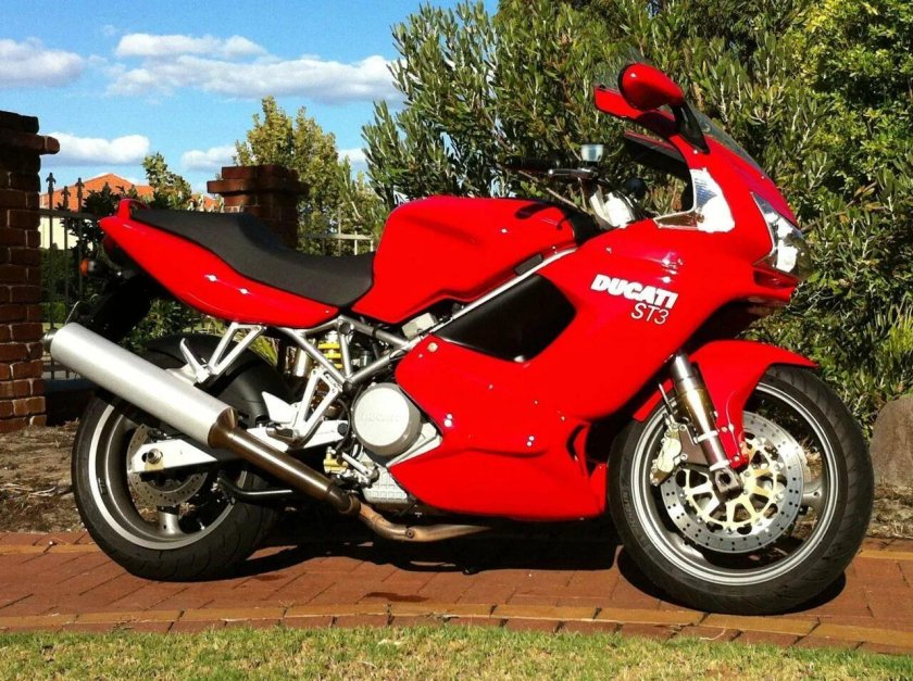 Ducati St
