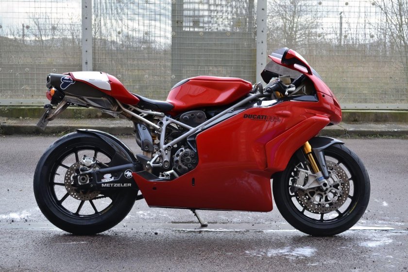 Ducati 999r