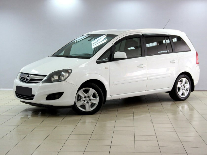 Опель Зафира белый