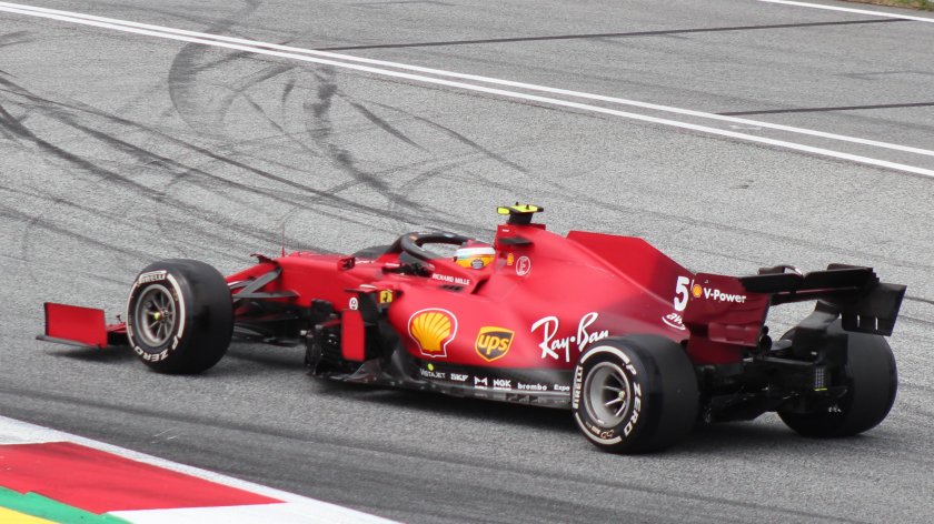 Феррари сф70н