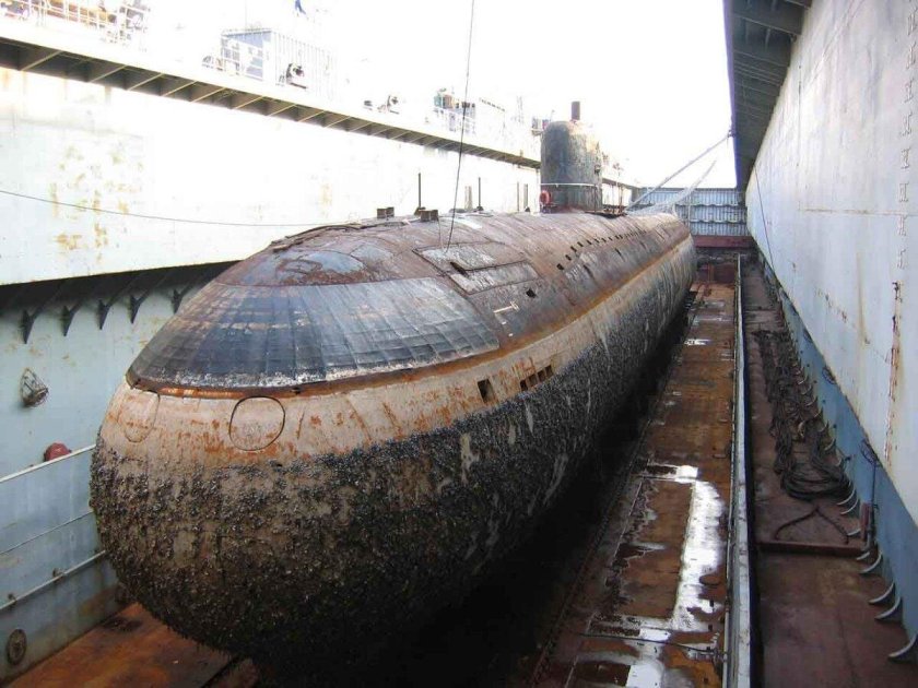 Ленинский комсомол подводная лодка