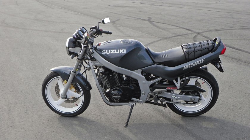 Сузуки 500 кубов