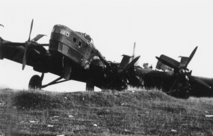 ТБ-3 бомбардировщик