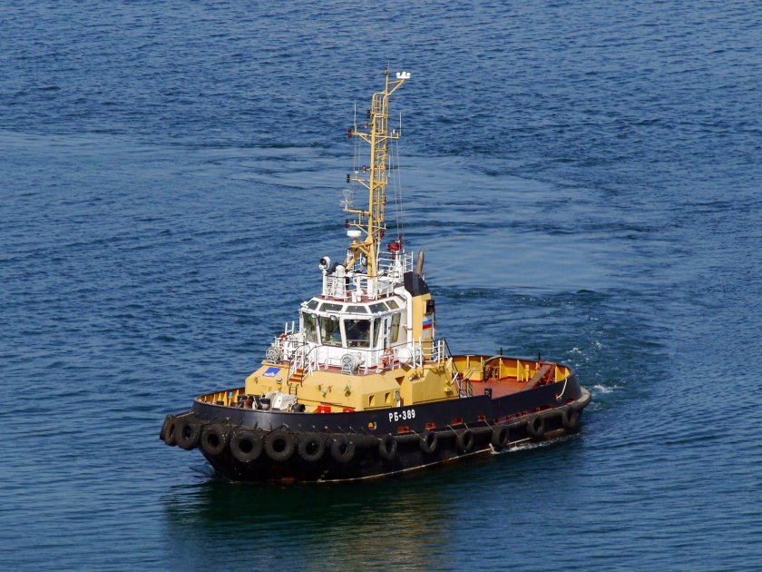 Буксир РБ 389