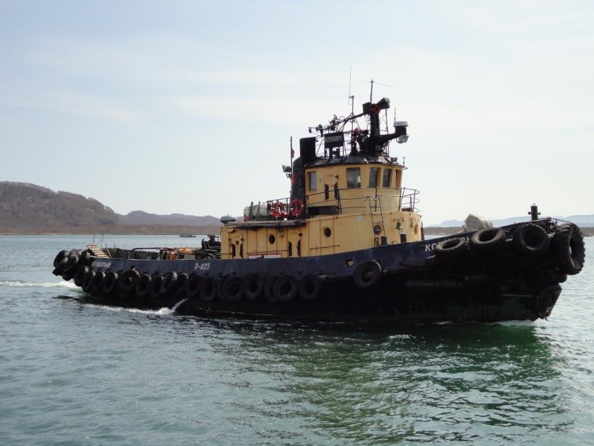 Буксир кантовщик проект 498