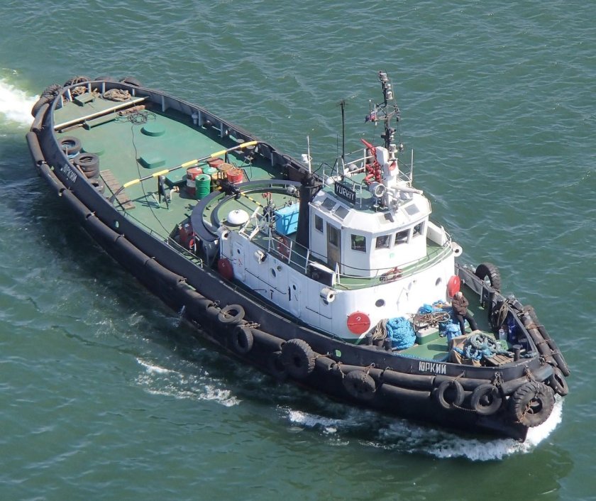 Морской буксир Rampage 6000