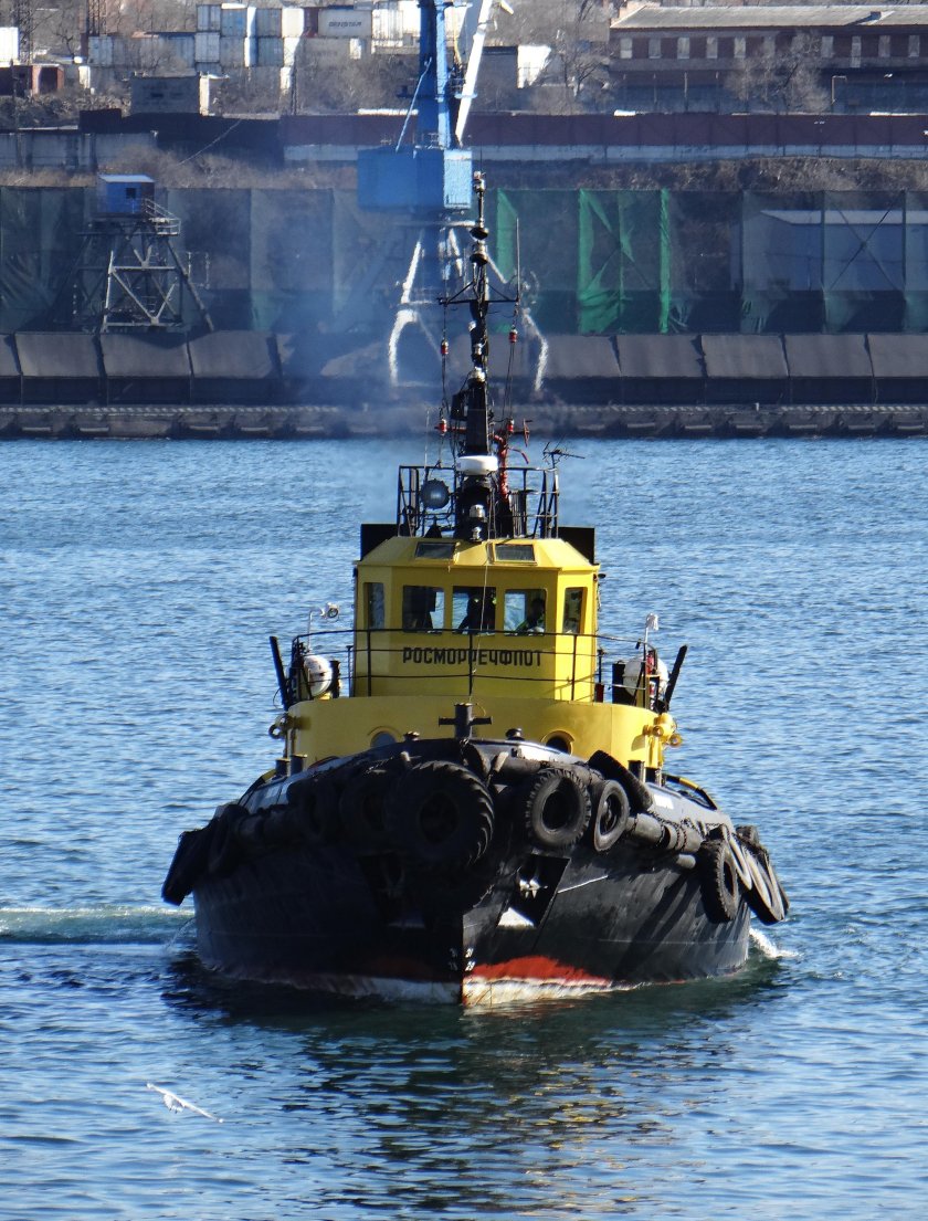 Буксир кантовщик проект 498