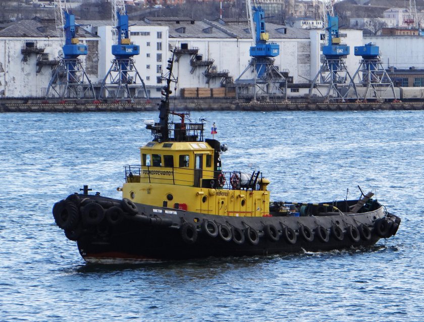 Буксир-кантовщик "Сатурн"