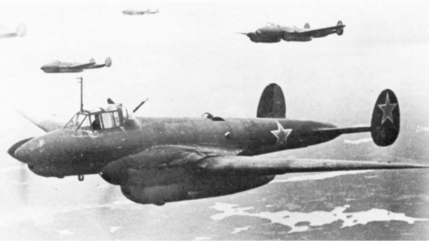 Петляков пе-2