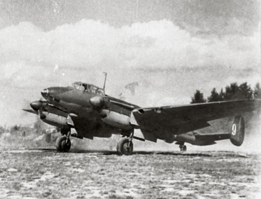 Самолёт Петлякова пе-2