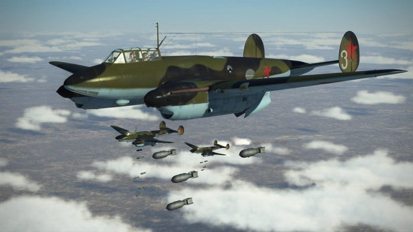 Пе-2 бомбардировщик