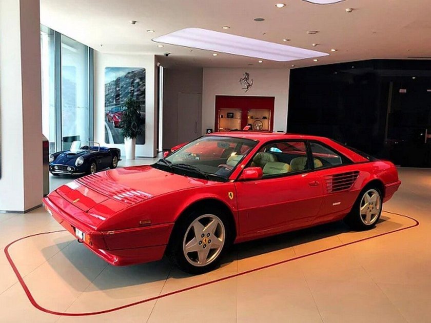 Феррари Мондиаль