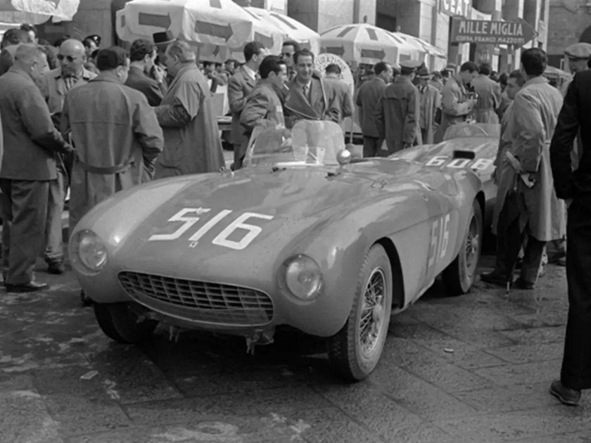 Ferrari 500 Mondial Pinin Farina Coupe 54