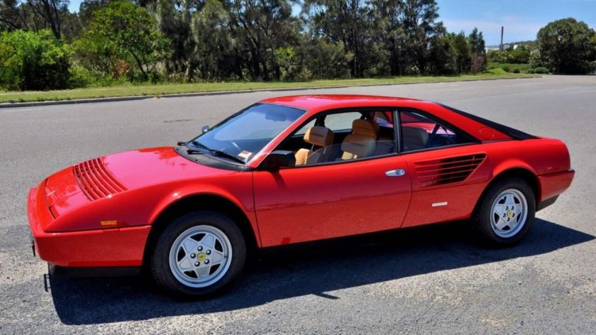 Феррари Мондиаль