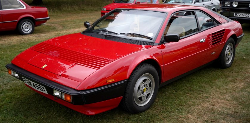 Феррари Мондиаль