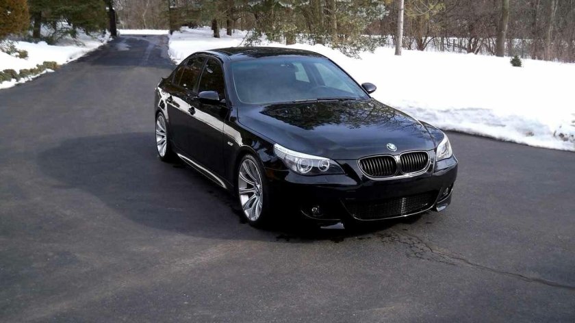 BMW 5 e60 Black