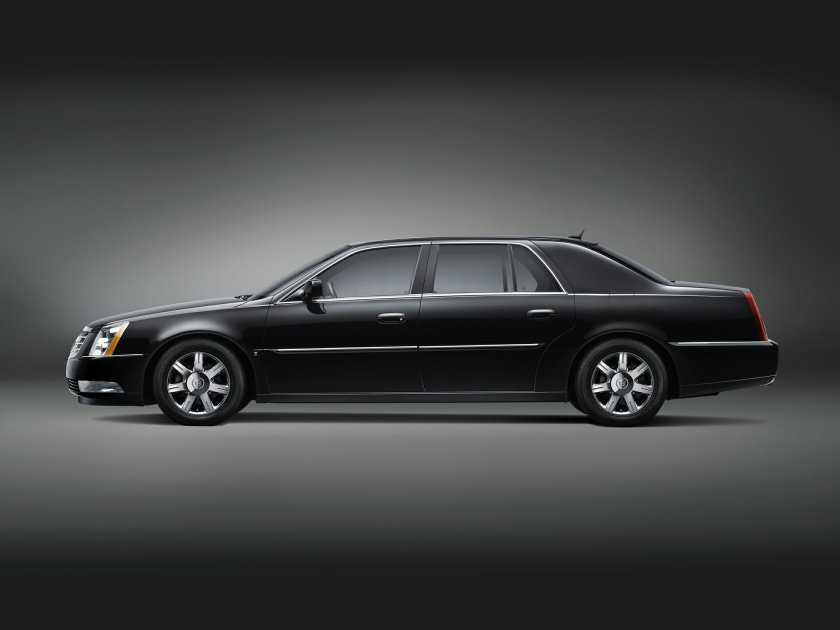 Кадиллак DTS