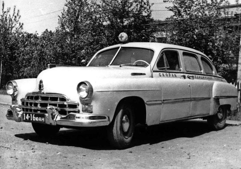 Автомобиль зим ГАЗ 12