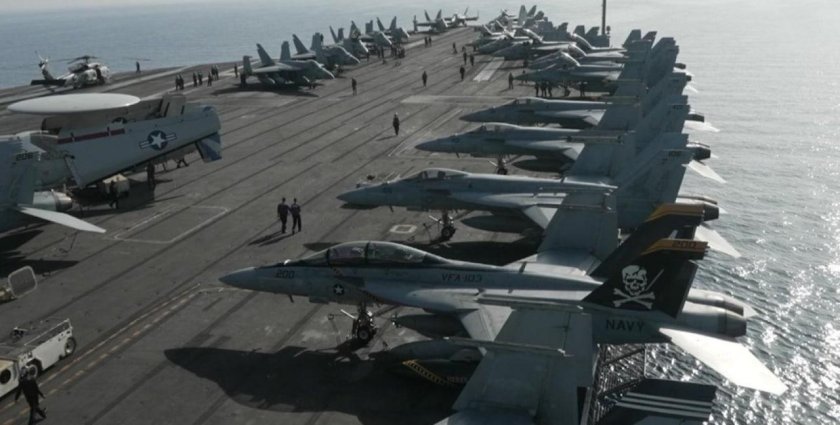 Авианосец Джордж Буш