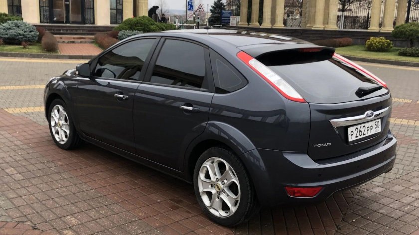 Ford Focus 2 хэтчбек