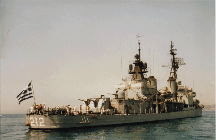 Канарис крейсер