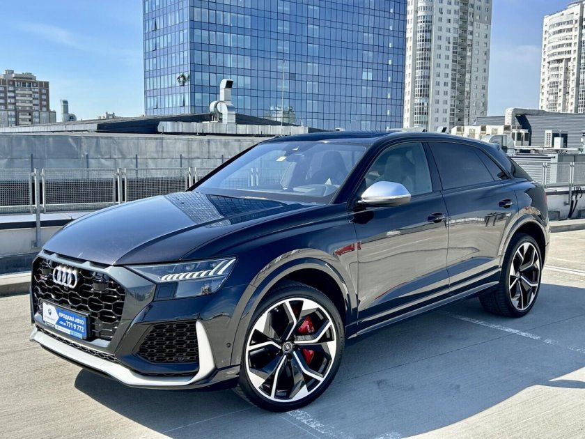 Audi rs q8