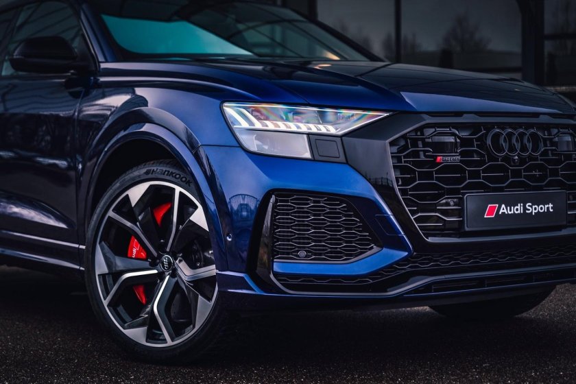 Audi q8