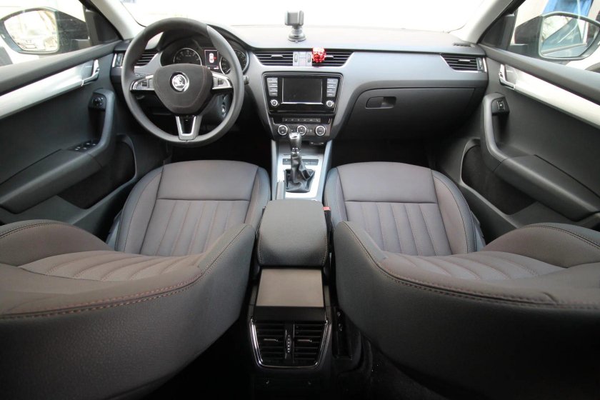 Шкода Октавия 3 салон