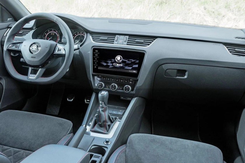 Салон шкода октавия