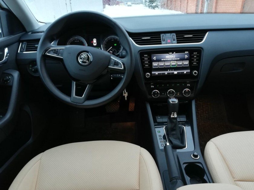 Шкода актавия салон внутри