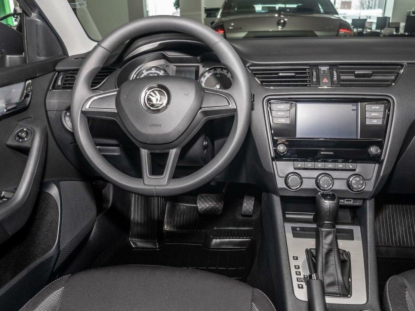 Шкода Октавия а7 Рестайлинг салон